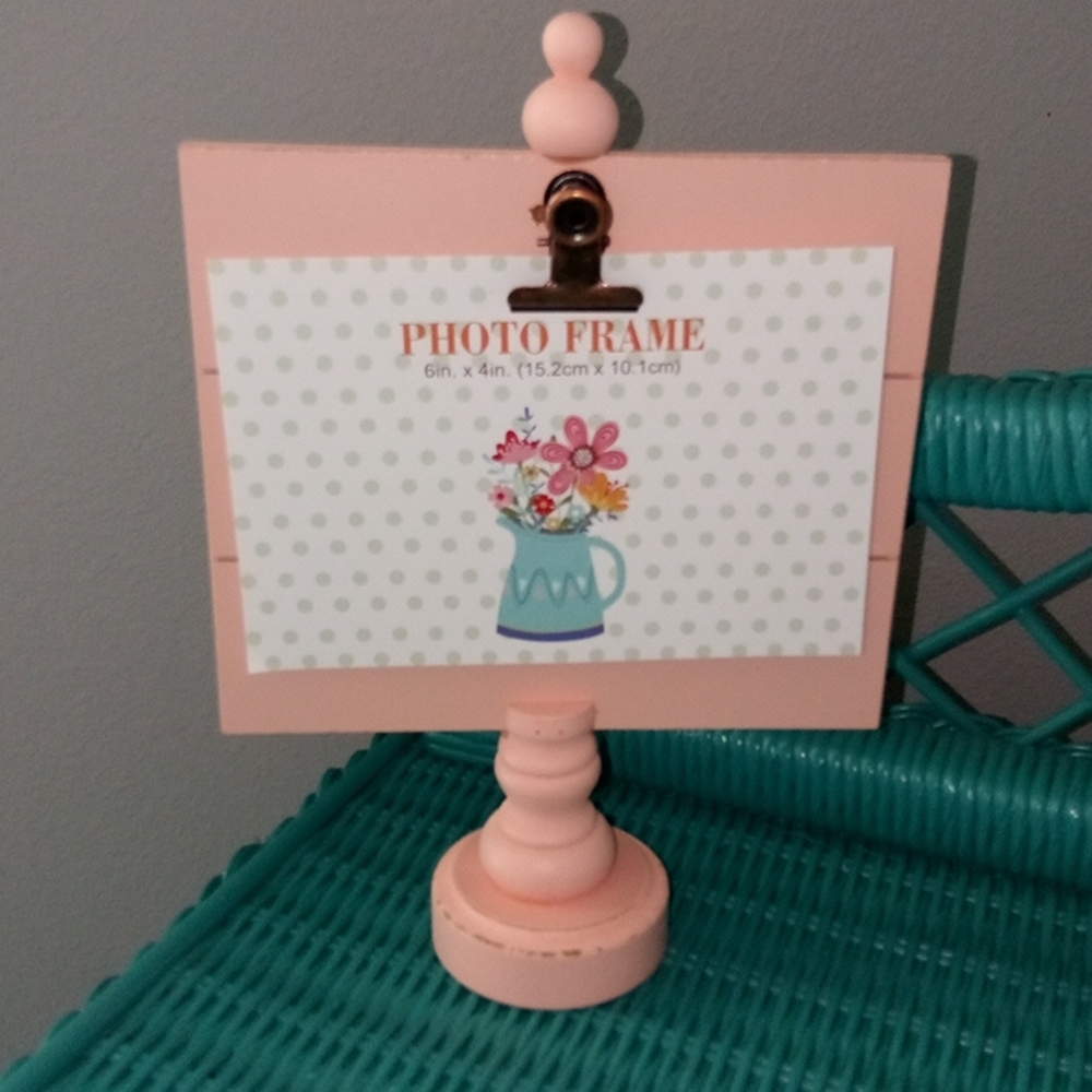 🆕 Peach Photo Holder